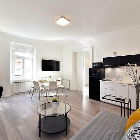 Agape Zagreb Apartments Bagian luar foto